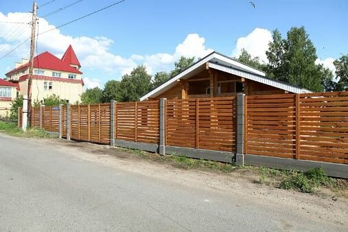 Забор деревянный с секцией «Ранчо»